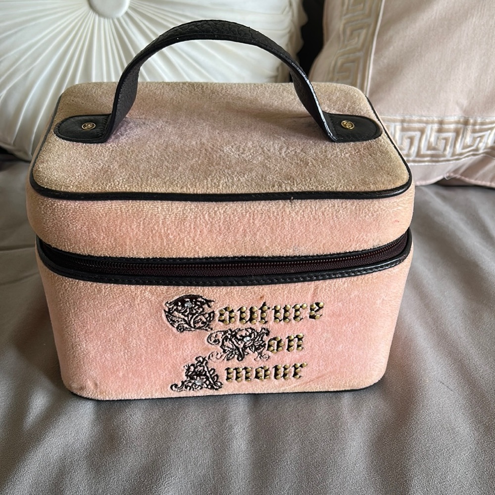Juicy Couture make up case